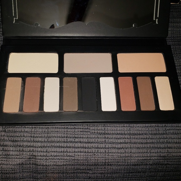 Kat Von D Other - Kat Von D Shade Light Eye Contour Palette